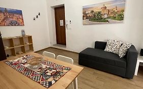Le Colonne Del Massimo - Apartment In Front Of Massimo Theatre